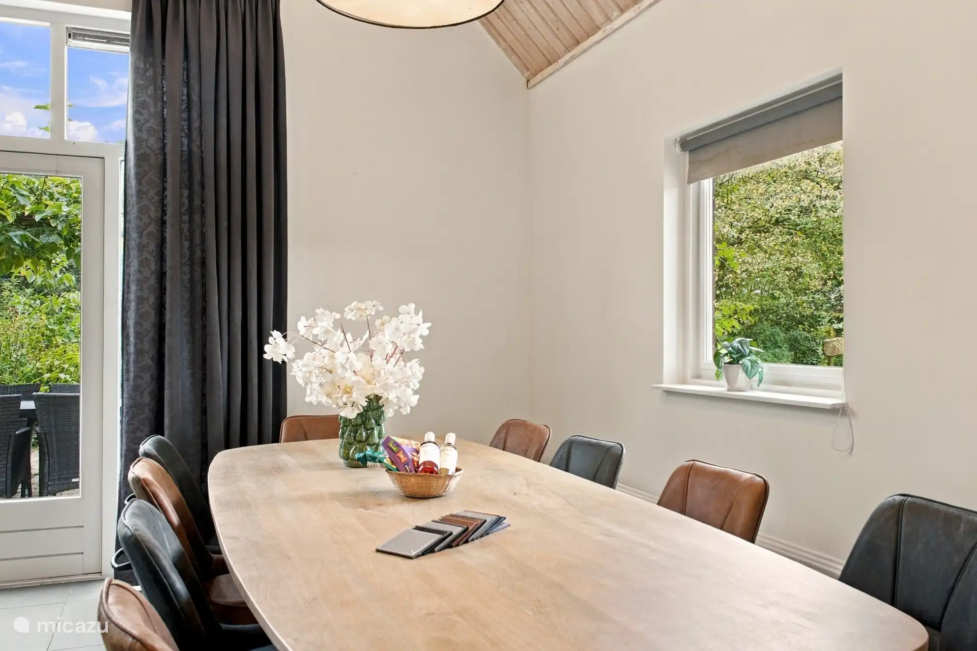 Eettafel