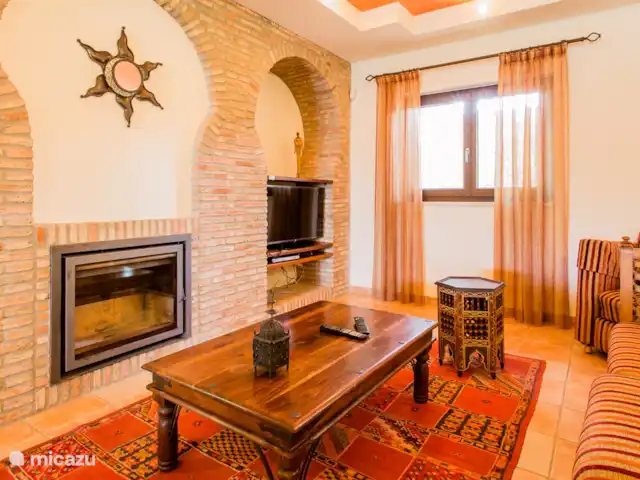 Lluvia púrpura en Portugal, Algarve, Carvoeiro - villa