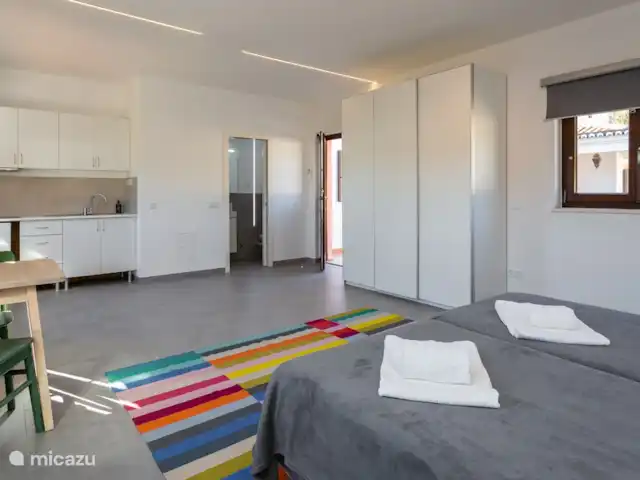 Lluvia púrpura en Portugal, Algarve, Carvoeiro - villa