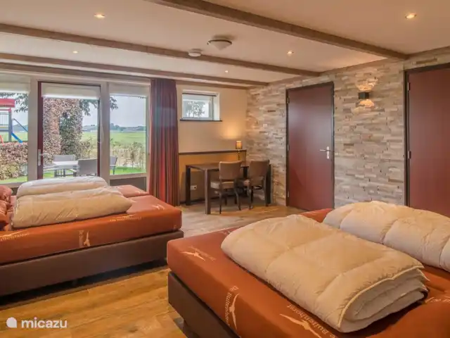 De oude stal | Pays-Bas, Brabant-Septentrional, Schaijk - maison de vacances Chambre pour 4 personnes avec salle de bain privée