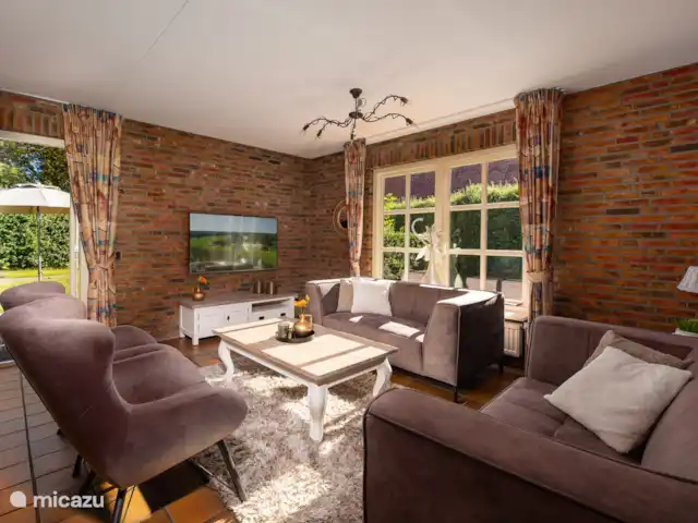 Arcoíris que incluye kota finlandesa en Países Bajos, Overijssel, Losser - casa vacacional