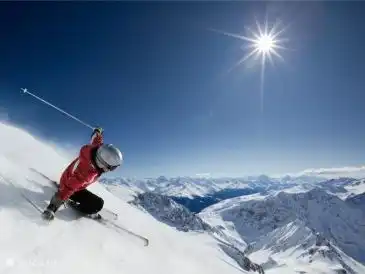 Das Gebiet bietet auch genügend anspruchsvolle Abfahrten für den fortgeschrittenen Skifahrer.