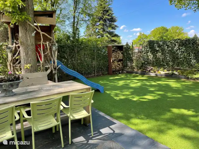 Rouge-gorge | Pays-Bas, Gueldre, Ermelo - bungalow Joli jardin pour dîner en toute tranquillité ou profiter d’un livre.