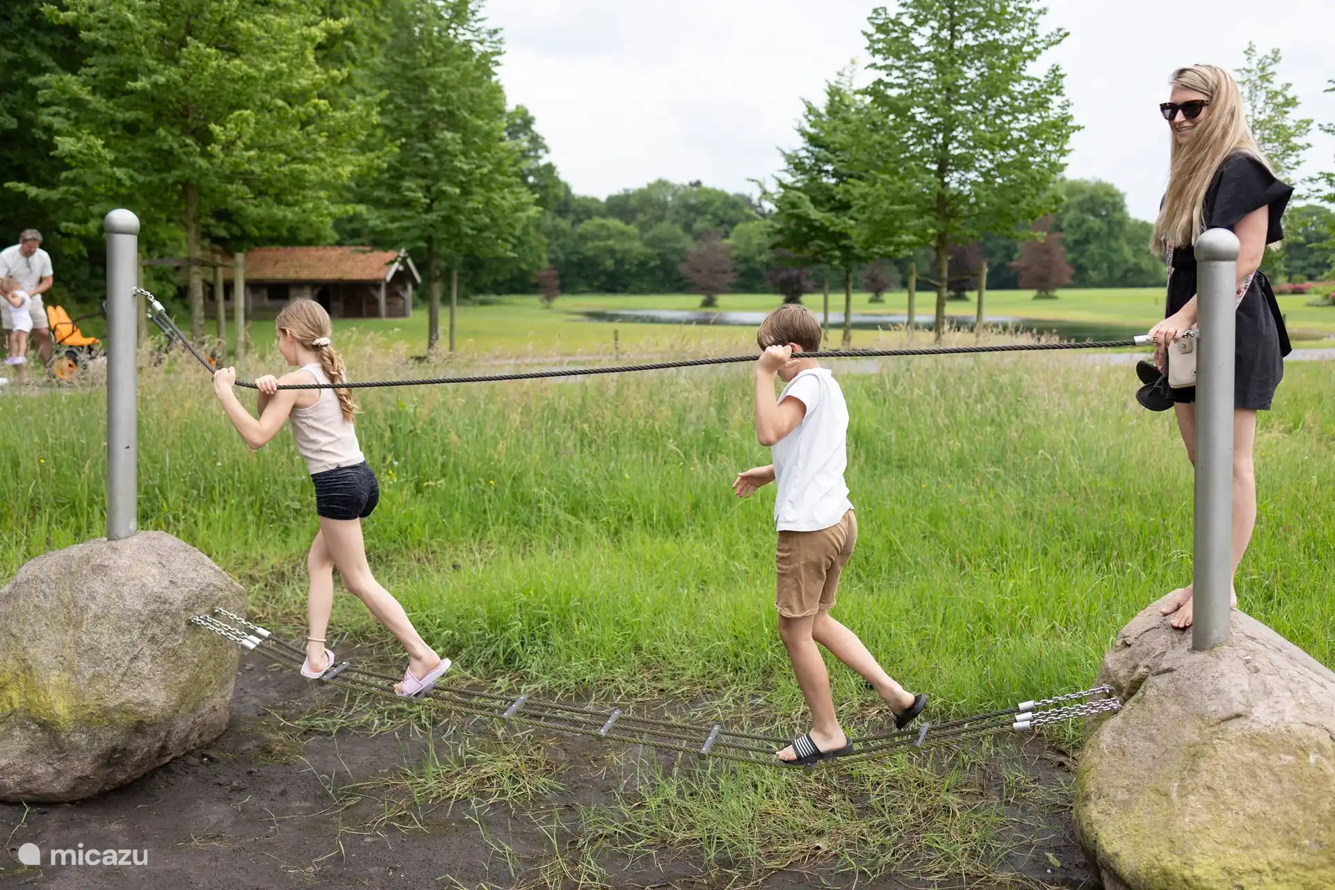 Kletterparcours mit Trittsteinen