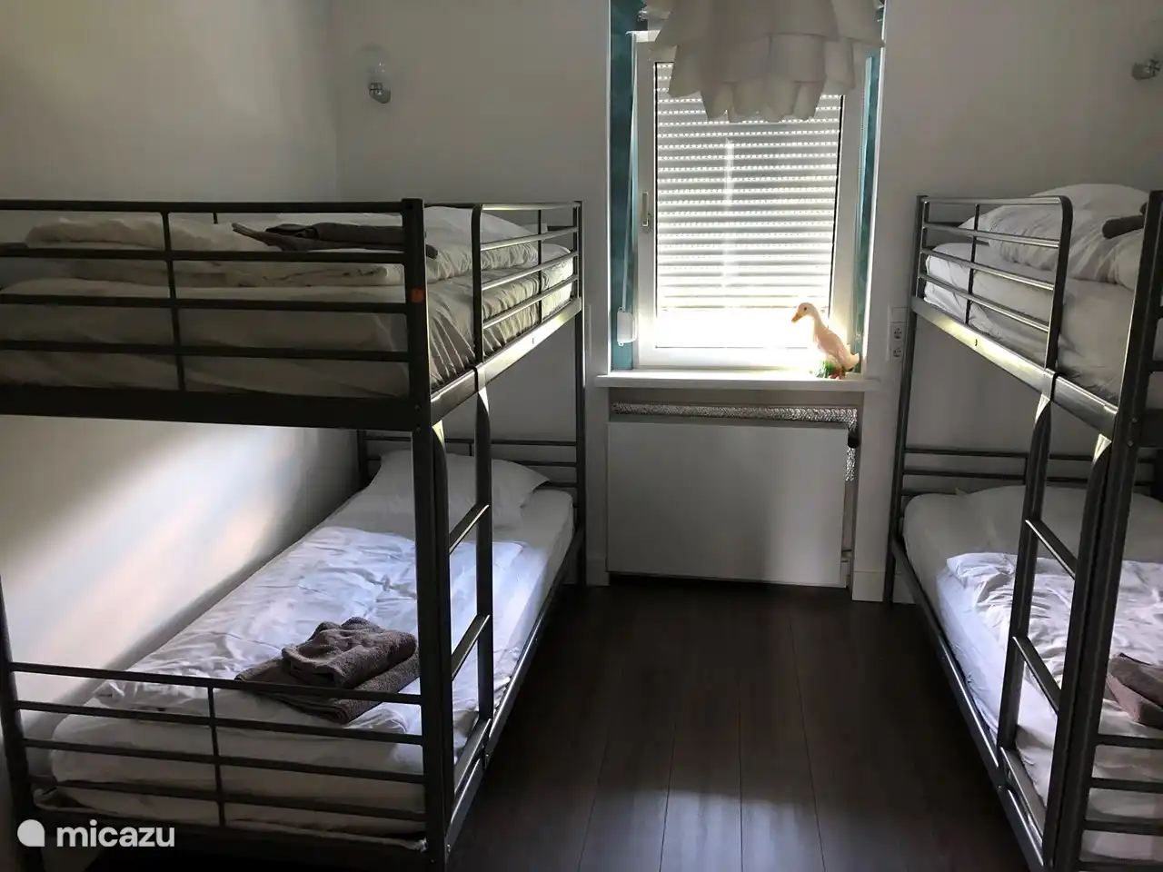 La habitaci&#243;n con literas para los m&#225;s peque&#241;os...