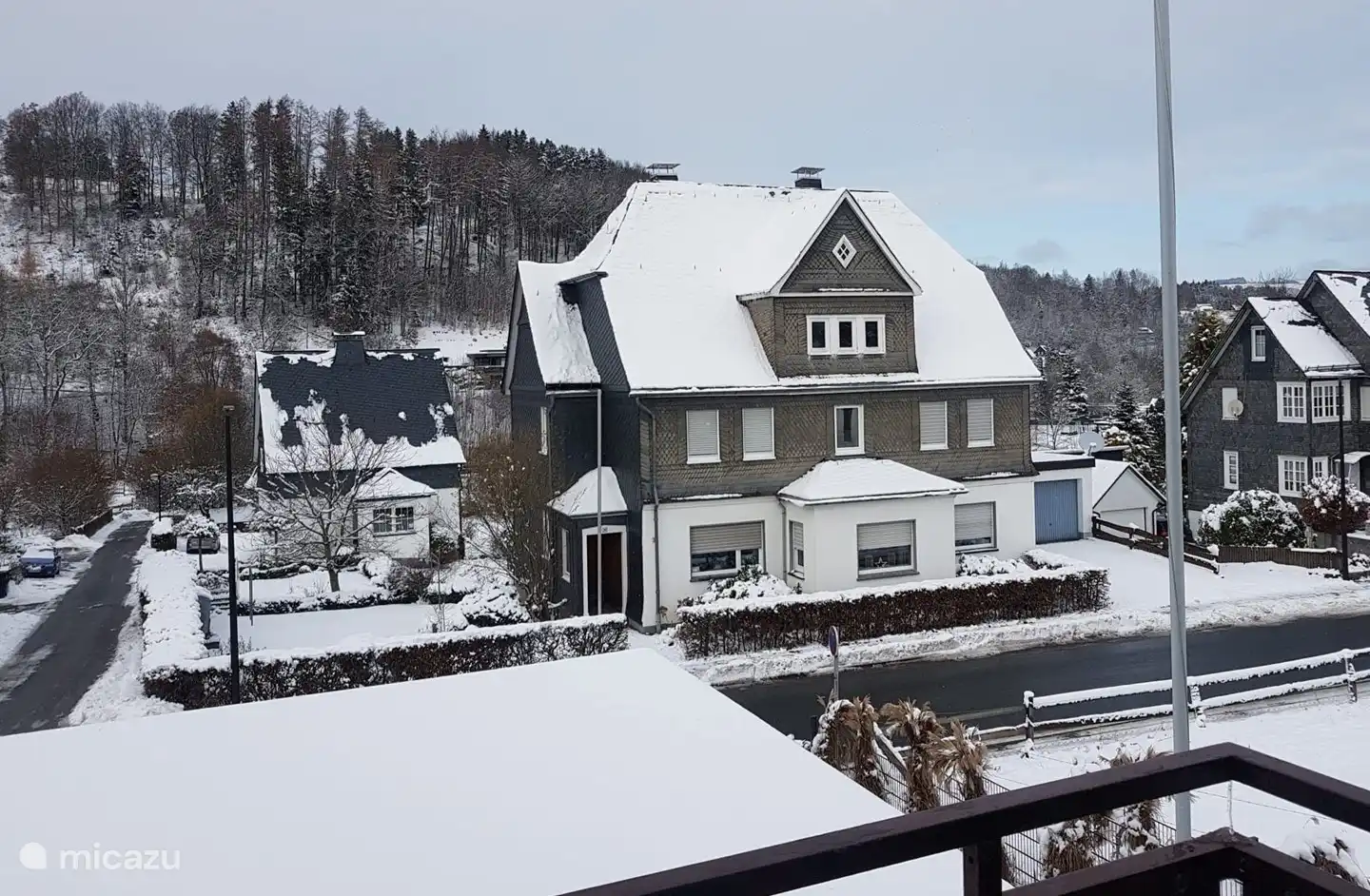 Villa Annabelle en la nieve. Las pistas de esqu&#237; y las pistas de esqu&#237; de fondo est&#225;n a 10 minutos en coche.