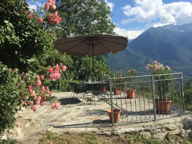 casa de susa en Italia, Piamonte, Susa - casa rural / cabaña la terraza inferior