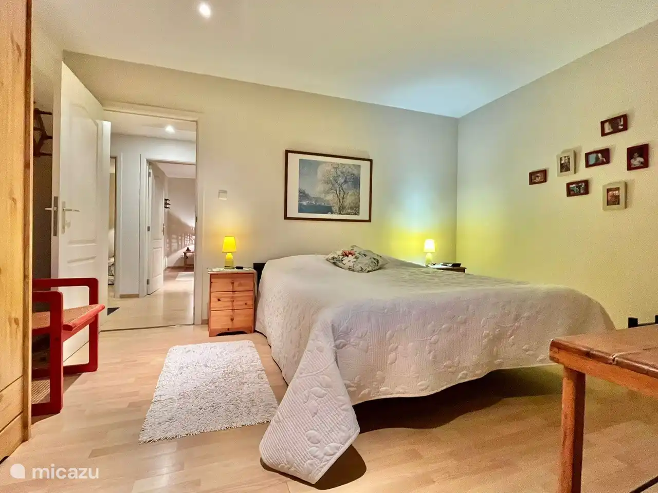 Chambre 3 avec lit double et lit de camp