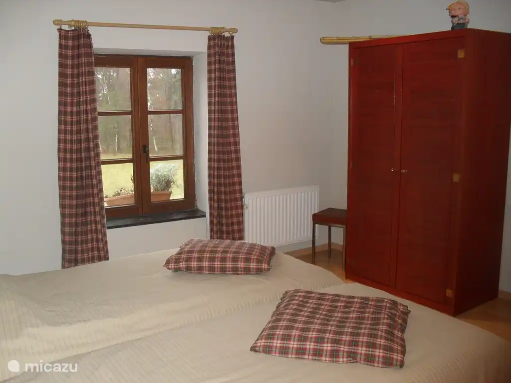 Habitaci&#243;n con 2 camas individuales