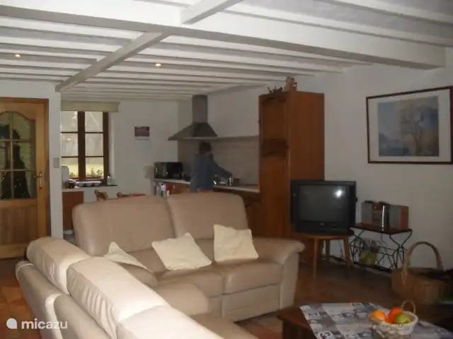 Location de Vacances Belgique, Ardennes, Gedinne, maison de vacances - Gîte Vencimont vue de la cuisine du salon