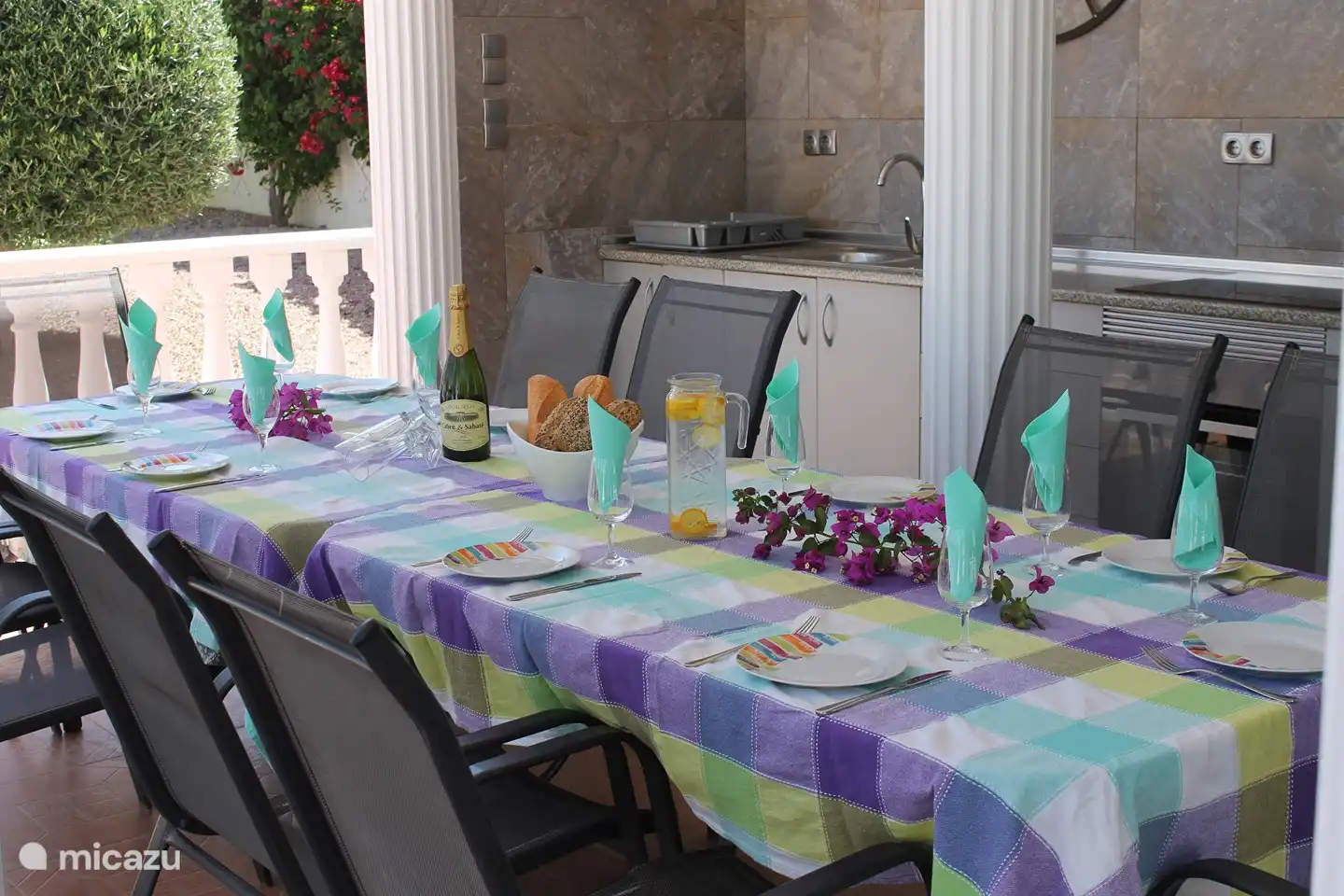 Möchten Sie auch am Familientisch teilnehmen?