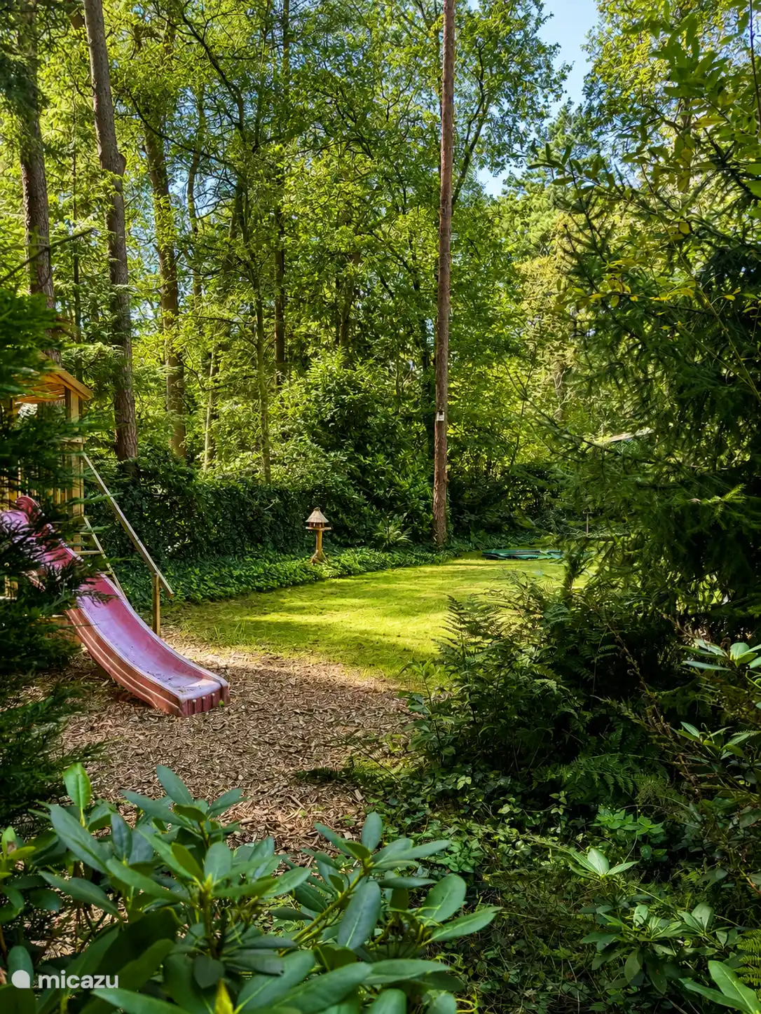 Seitenspielplatz