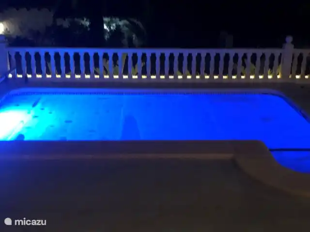 Villa Costa Blanca huren in Spanje, Costa Blanca, Pedreguer - villa het zwembad met led-verlichting