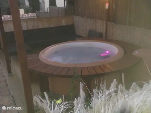 Villa Costa Blanca huren in Spanje, Costa Blanca, Pedreguer - villa voor 6 personen buiten jacuzzi
