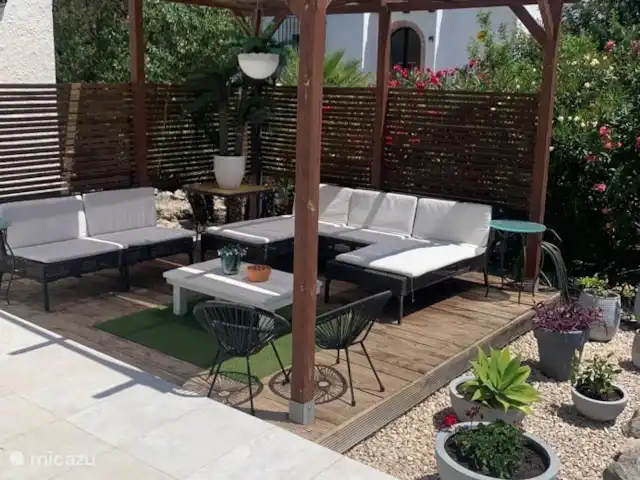 Villa Costa Blanca huren in Spanje, Costa Blanca, Pedreguer - villa heerlijke lounge set onder de pergola