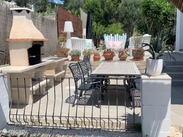 Villa Costa Blanca huren in Spanje, Costa Blanca, Pedreguer - villa vanaf de BBQ zicht op het zijterras