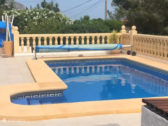 Villa Costa Blanca huren in Spanje, Costa Blanca, Pedreguer - villa Voor de winter ons afdekzeil als u het zwembad wil verwarmen
