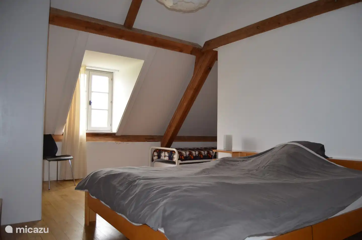 Schlafzimmer 2