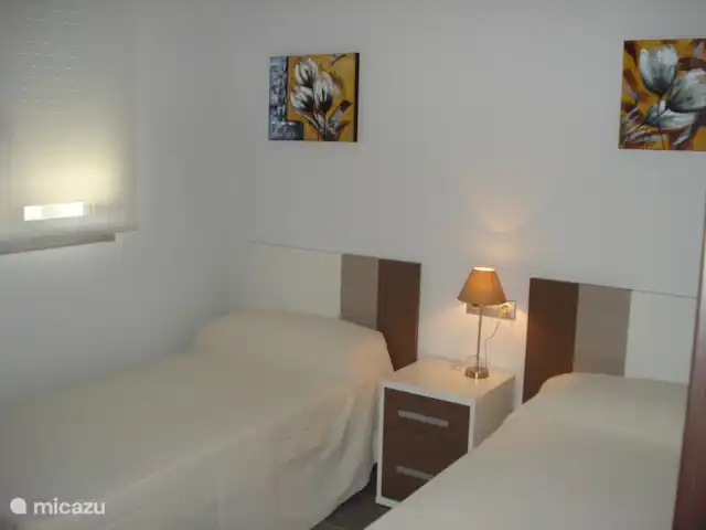 Location de Vacances Espagne, Costa Blanca, Torrevieja, appartement - Appartement de luxe, à 50m de la mer la 2ème chambre