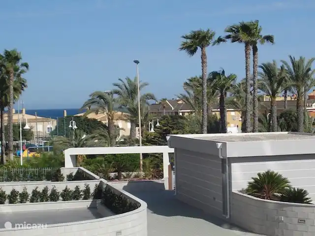 Location de Vacances Espagne, Costa Blanca, Torrevieja, appartement - Appartement de luxe, à 50m de la mer vue depuis la terrasse