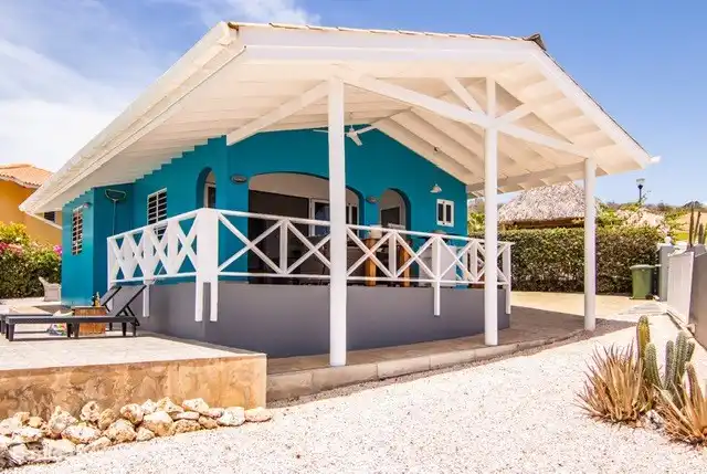 'Villa Kas di Dos' with private pool