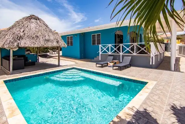 'Villa Kas di Dos' with private pool