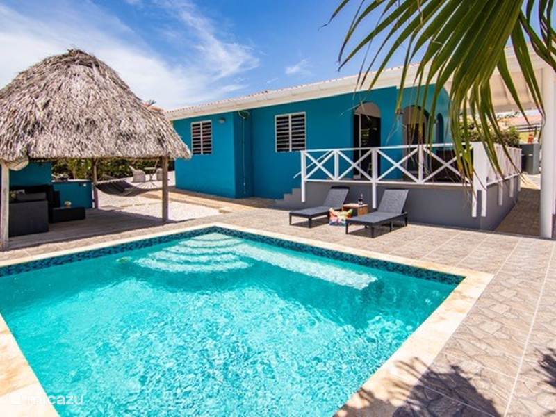 Vakantiehuis Curaçao, Banda Abou (west), Fontein Villa 'Villa Kas di Dos' met privé zwembad