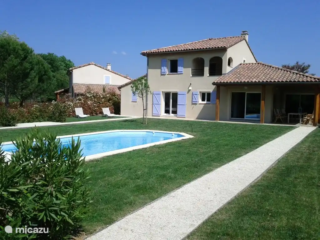 Villa Papillon In Vallon Pont D Arc Ardeche Huren Micazu