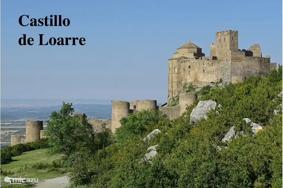 Le plus ancien château roman se situe près de Loarre, dans les pré-Pyrénées.