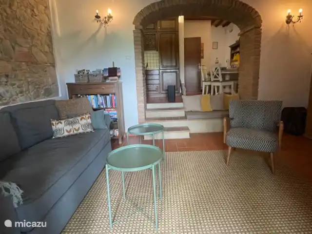 Location de Vacances Italie, Toscane, Garetto, maison de vacances - Casa Sogno Italiano Salon avec canapé qui peut être converti en lit double.