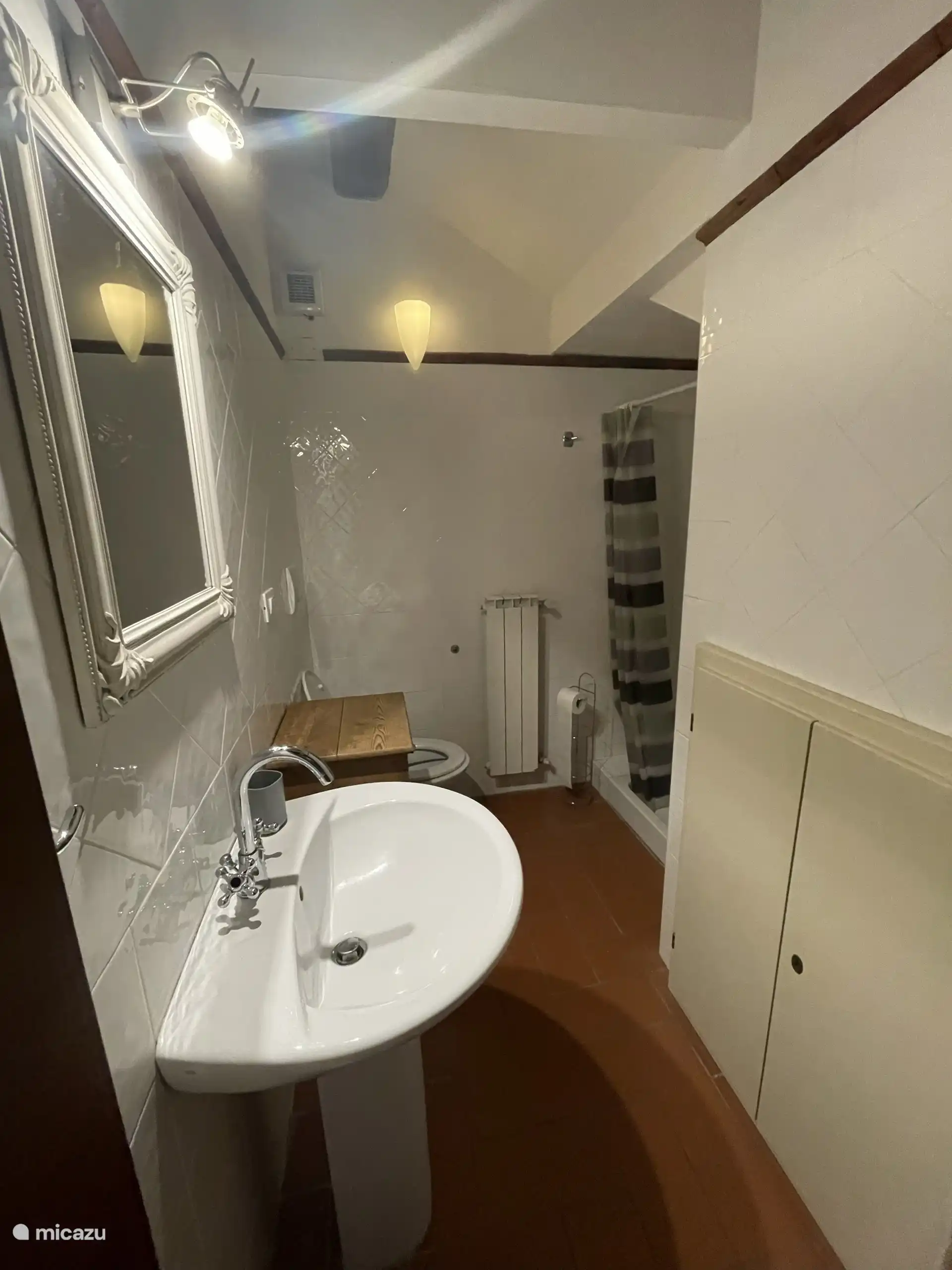 Badezimmerwaschbecken 