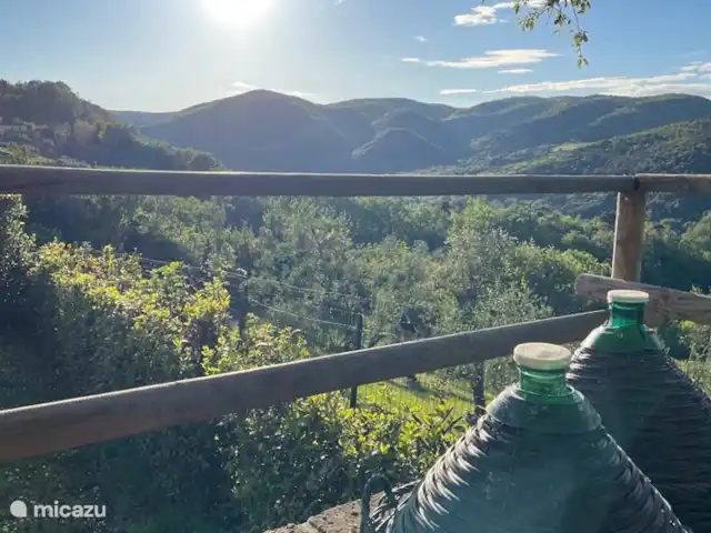 Location de Vacances Italie, Toscane, Garetto, maison de vacances - Casa Sogno Italiano Vue de la terrasse privée.