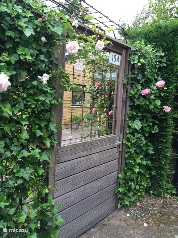 Entrée du chalet 104.