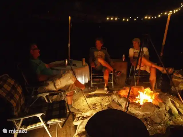 Alpentraum, apartamento Almhof en Austria, Carintia, Kaning (Radenthein) - apartamento También es agradable sentarse afuera por la noche.