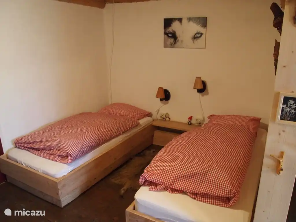 Die 2 x 1 Pers. Betten aus der Familie.