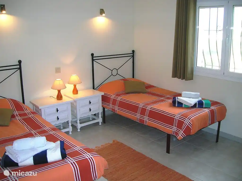 Tweede slaapkamer met airco en eigen badkamer