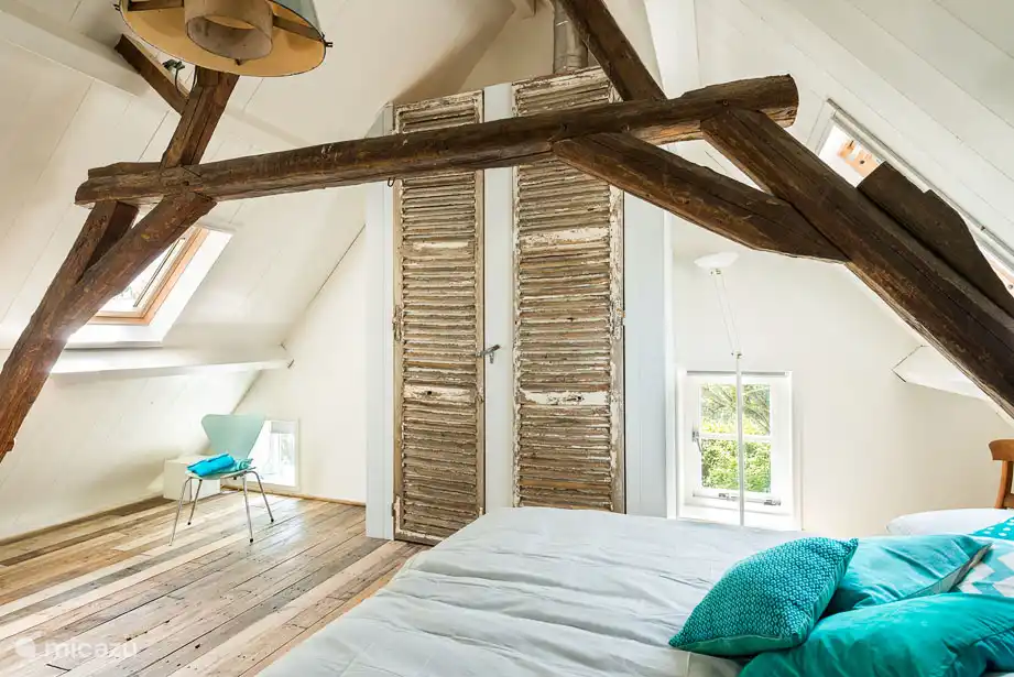 Haupt-Schlafzimmer mit eigenem Bad