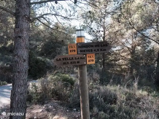 Possibilités de promenade autour de la villa
