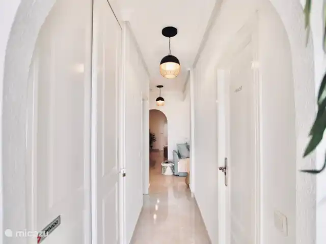 Palmeras Puerto et Plage Torrevieja | Espagne, Costa Blanca, Torrevieja - appartement entrée