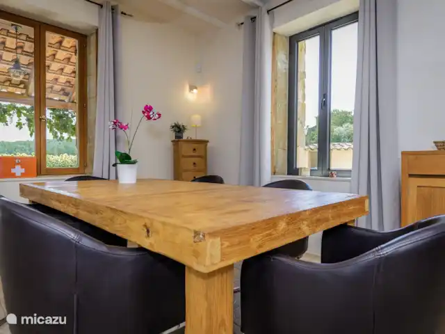 Maussac | France, Lot-et-Garonne, Marmande - maison de vacances La table à manger