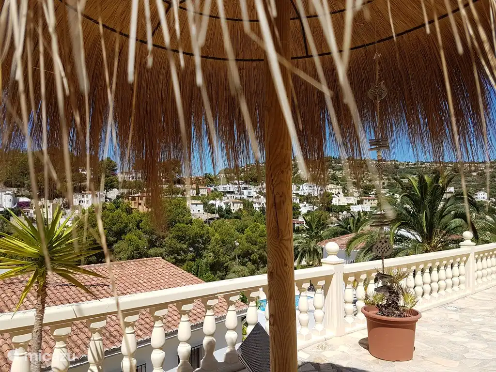 genieten onder de parasol