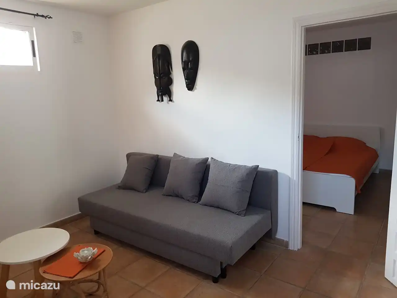 sitting area with 2 sofa beds