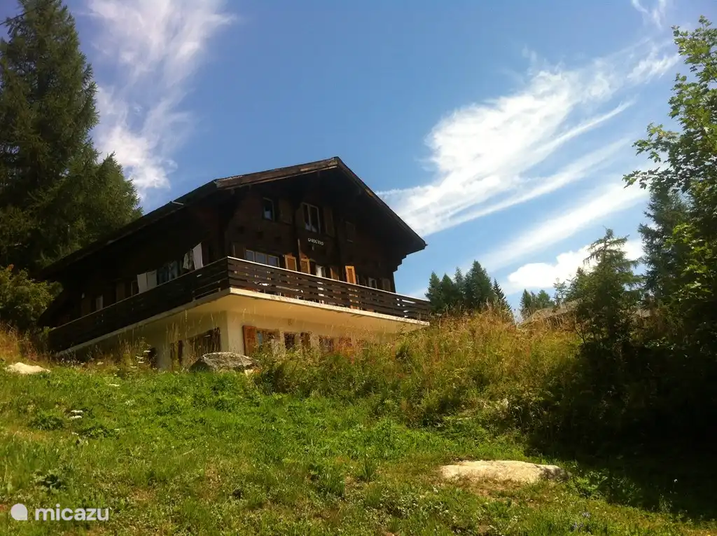 Deportes de montaña, Suiza, Valais, Bellwald, chalet Gardevías