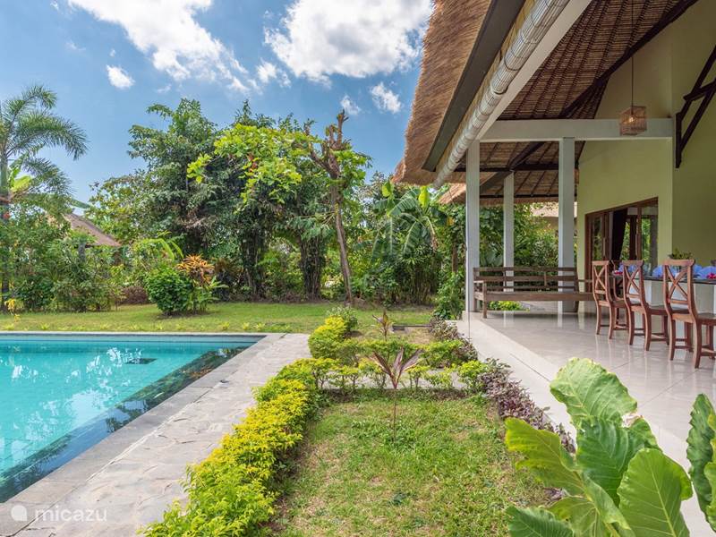 Maison de Vacances Indonésie, Bali, Lovina Villa Villa absolue face à la plage