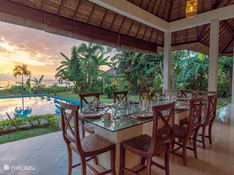 Vakantiehuis Indonesië, Bali, Lovina Villa Absolute Beach Front Villa