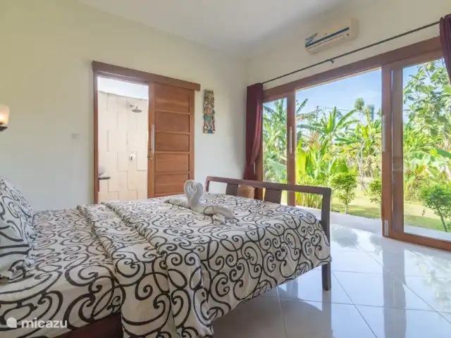 Location de Vacances Indonésie, Bali, Lovina, villa - Villa absolue face à la plage Chambre avec lit double