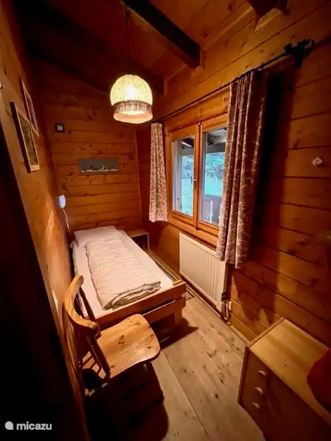 Gemütliches Schlafzimmer für 1 Person im Obergeschoss