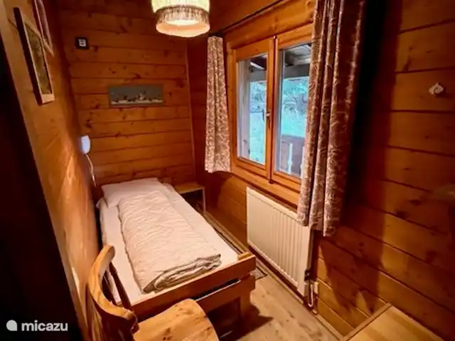 Q-alm | Autriche, Tyrol, Maurach - chalet Chambre confortable pour 1 personne au dernier étage
