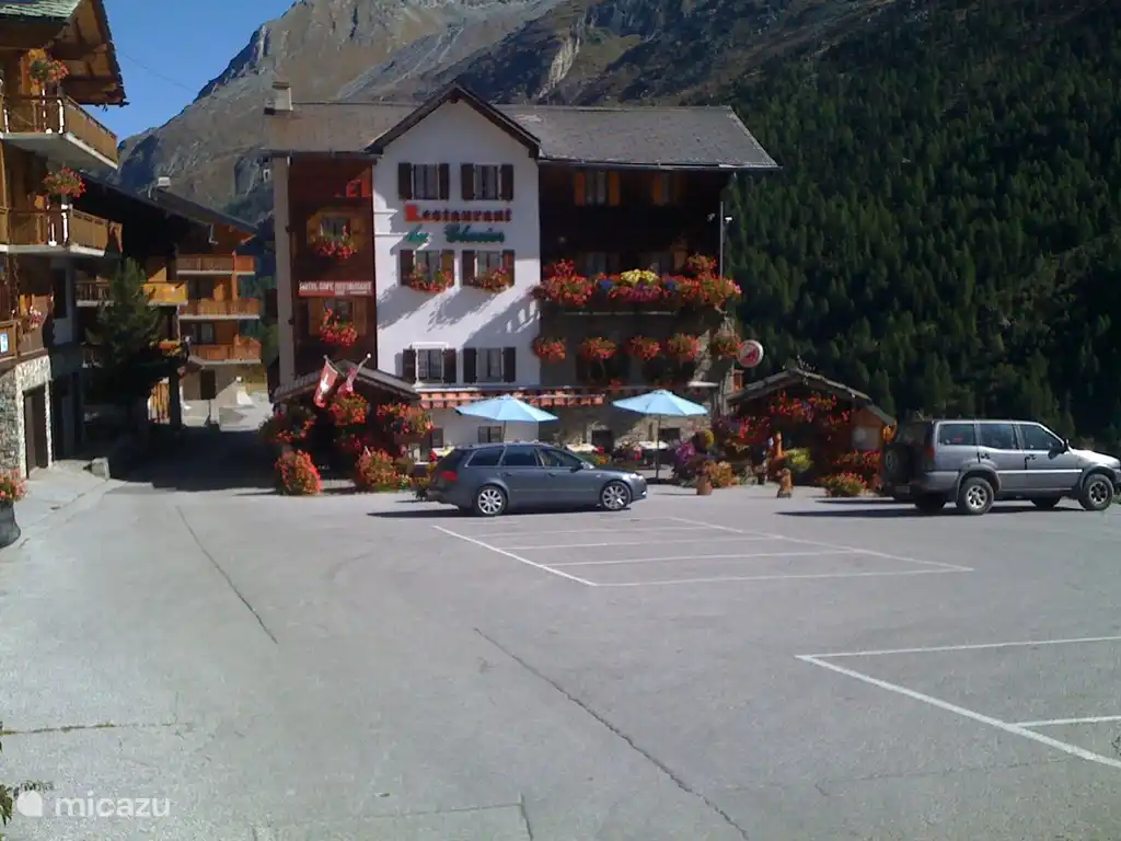Arolla
