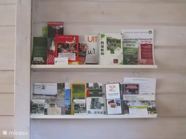 Chalet Oslo huren in Nederland, Gelderland, Winterswijk - vakantiehuis We hebben diverse folders van diverse eetgelegenheden en bezienswaardigheden in onze chalet  liggen. Elke maand komt er ook een folder uit van wat er zoal te doen is in Winterswijk! en dat is veel... Mondriaanhuis,Steengroeve,en zo nog veel meer. kijk op www.100%winterswijk.nl voor meer info